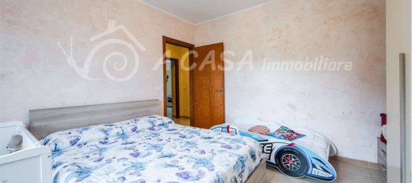 3 Schlafzimmer Wohnung in Medesano, Italy, Nr. 293544 13