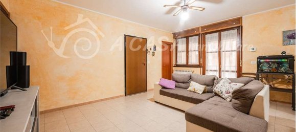 3 Schlafzimmer Wohnung in Medesano, Italy, Nr. 293544 3