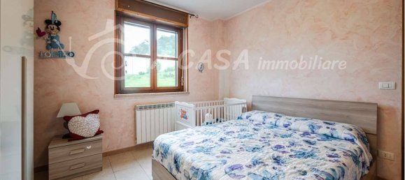 3 Schlafzimmer Wohnung in Medesano, Italy, Nr. 293544 12