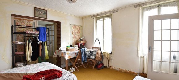 3 Schlafzimmer Haus in Le Donjon, France, Nr. 205782 9