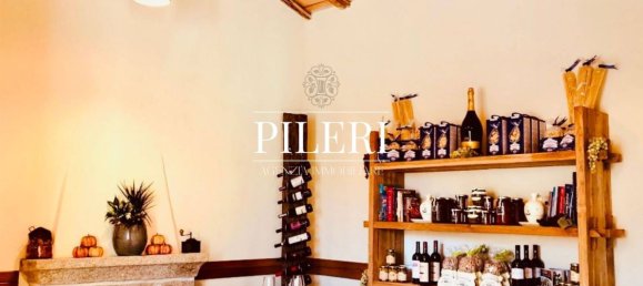 160m² Commercial property in Olbia, Italy No. 127518 15