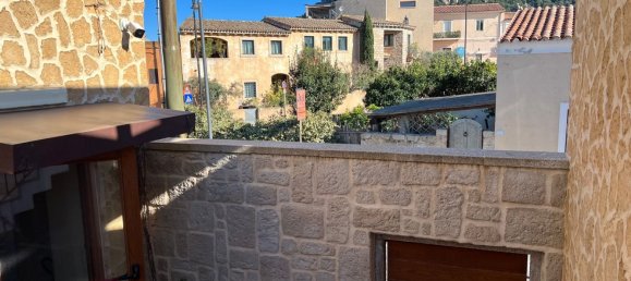 160m² Commercial property in Olbia, Italy No. 127518 3
