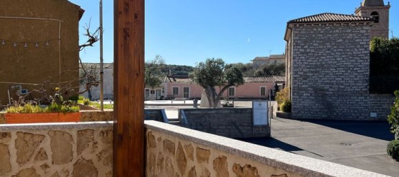 160m² Commercial property in Olbia, Italy No. 127518 5