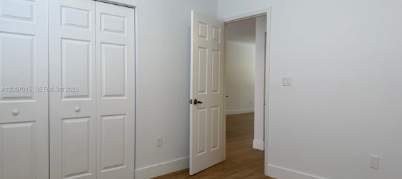 3 dormitorios dúplex en alquiler en Miami, Miami-Dade, Florida, USA № 615245 21