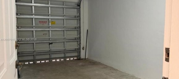 3 dormitorios dúplex en alquiler en Miami, Miami-Dade, Florida, USA № 615245 18