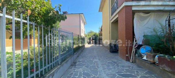 3 bedrooms Villa in Pavia, Italy No. 263527 6