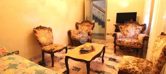 2 bedrooms House in Forlì, Italy No. 24758 7