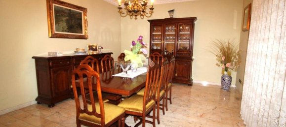 2 bedrooms House in Forlì, Italy No. 24758 2