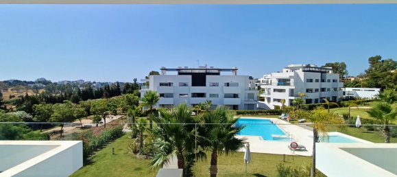 Ático de 2 dormitorios en Estepona, Spain No. 3072 12