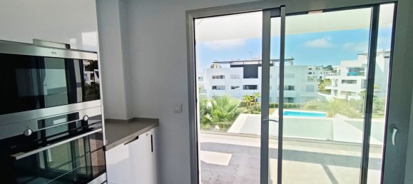 Ático de 2 dormitorios en Estepona, Spain No. 3072 25