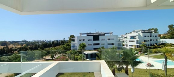 Ático de 2 dormitorios en Estepona, Spain No. 3072 18