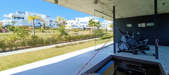 Ático de 2 dormitorios en Estepona, Spain No. 3072 5