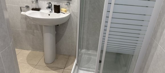 4 Schlafzimmer Wohnung in Marbella, Spain, Nr. 136508 20