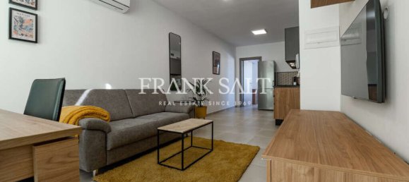 1 غرف نوم بانتهاوس في Saint Paul's Bay, Malta رقم 10850 15