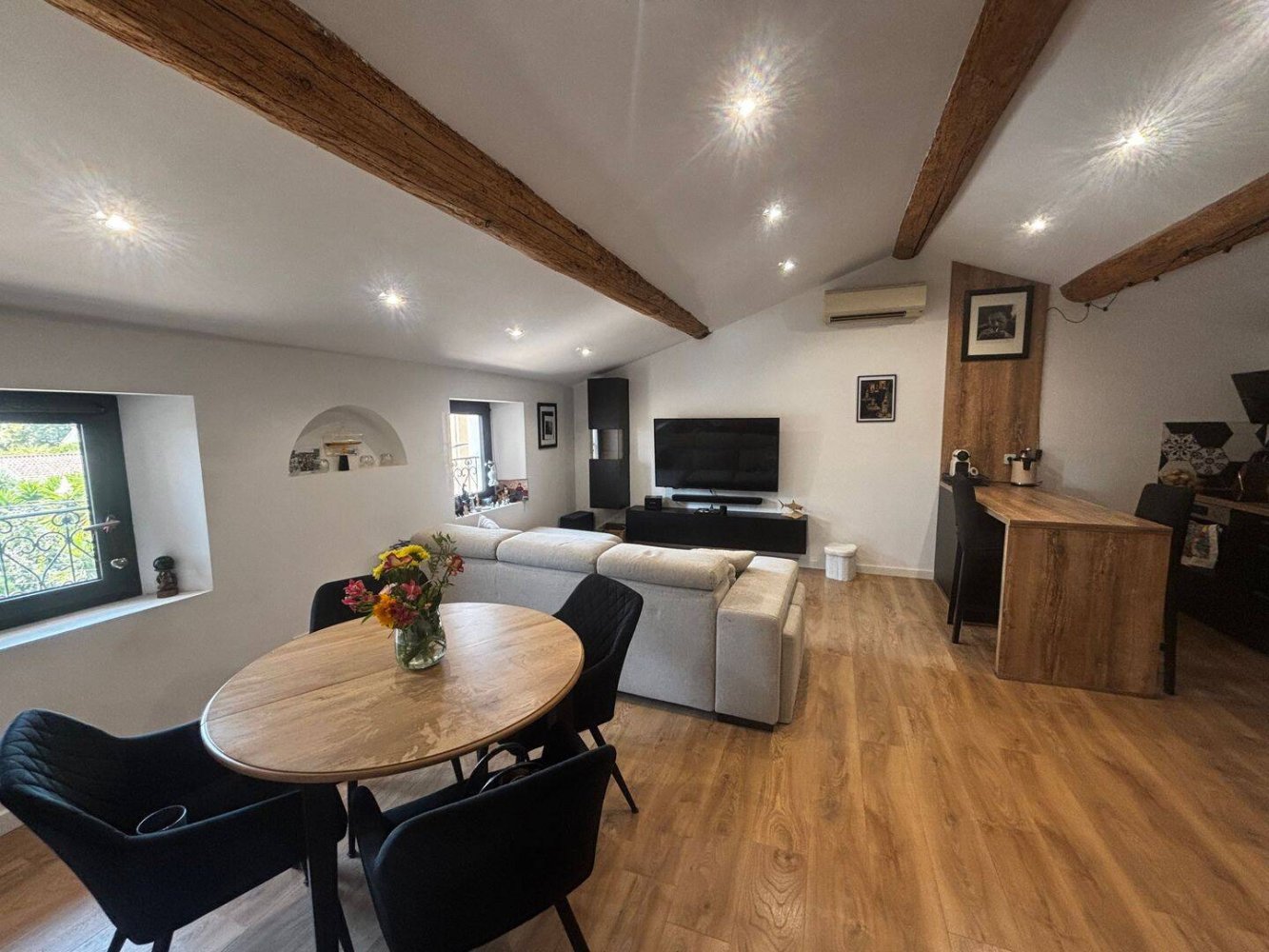 1 غرف نوم شقة في La Valette-du-Var, France رقم 332638