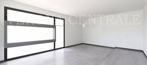 1-Zimmer Gewerbliche Immobilie in Verona, Italy, Nr. 281966 8