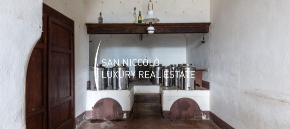50 rooms Villa in Siena, Italy No. 194726 18