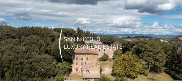 50 rooms Villa in Siena, Italy No. 194726 8