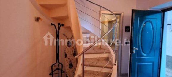 Дом с 2 спальнями в Вецци Портио, Италия № 260818 20