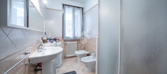 2-Zimmer Wohnung in Reggio Emilia, Italy, Nr. 4762 36