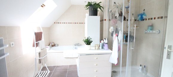 Дом с 4 спальнями в Сентин, Франция № 271069 9