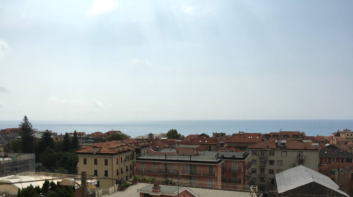 3 rooms Apartment in Alassio, Italy No. 296692