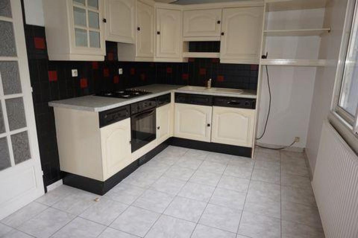 Condominio de 3 dormitorios en Valence, France No. 37160