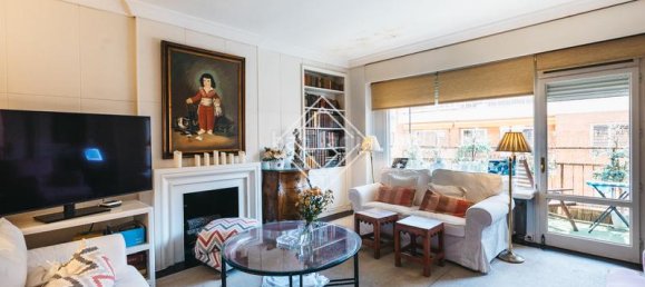 4 bedrooms Apartment in Madrid, Spain No. 170462 20