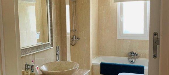 5 bedrooms House in San Roque, Spain No. 140110 11