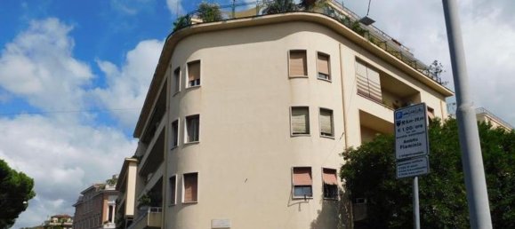 2 bedrooms Apartment in Rome, Italy No. 339451 10