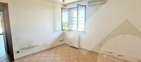 2 rooms Warehouse in Cornaredo, Italy No. 271798 16