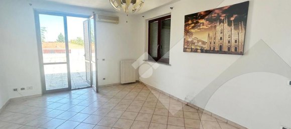 2 rooms Warehouse in Cornaredo, Italy No. 271798 15