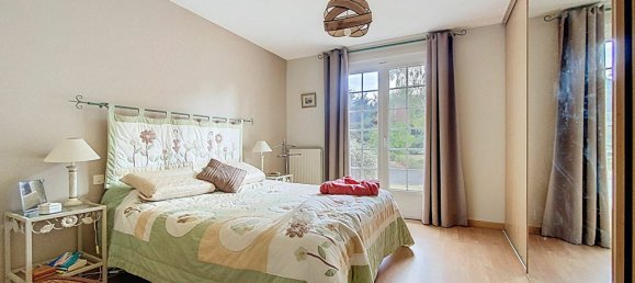 4 bedrooms House in Yzernay, France No. 357832 5