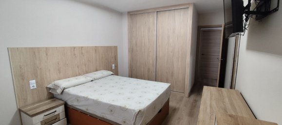 2 bedrooms Penthouse in Granada, Spain No. 174084 11