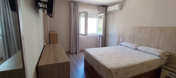 2 bedrooms Penthouse in Granada, Spain No. 174084 8