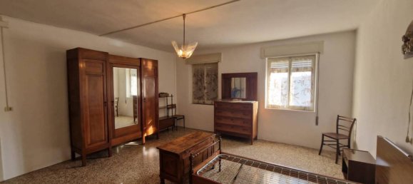 Edifício de 3 divisões em San Damiano al Colle, Italy N.º 295741 9