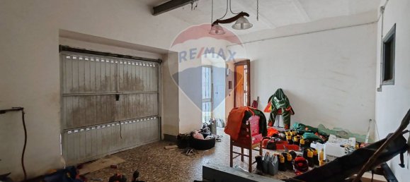 10غرفة منزل في Campolattaro, Italy رقم 276684 26