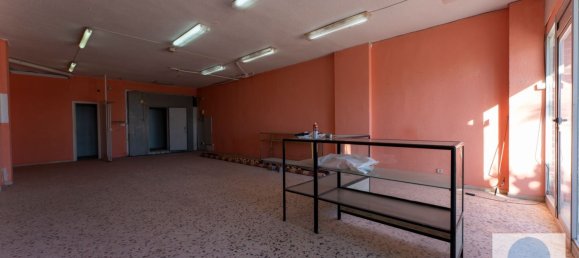  عقار تجاري في Alicante, Spain 130متر مربع رقم 135172 7