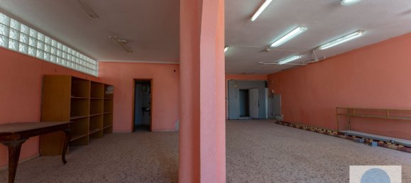  عقار تجاري في Alicante, Spain 130متر مربع رقم 135172 6