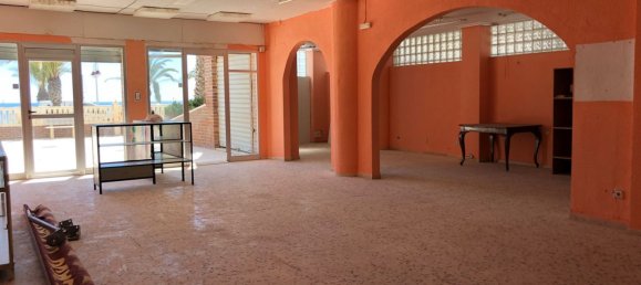 عقار تجاري في Alicante, Spain 130متر مربع رقم 135172 5