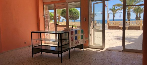  عقار تجاري في Alicante, Spain 130متر مربع رقم 135172 3