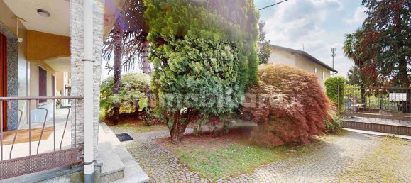 3 bedrooms Villa in Castiglione Olona, Italy No. 133526 12