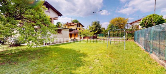 3 bedrooms Villa in Castiglione Olona, Italy No. 133526 5