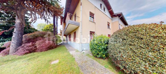 3 bedrooms Villa in Castiglione Olona, Italy No. 133526 2