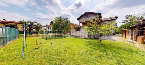 3 bedrooms Villa in Castiglione Olona, Italy No. 133526 4