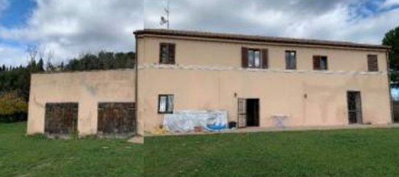 8غرفة منزل ذو طابقين في Fermo, Italy رقم 292949 4