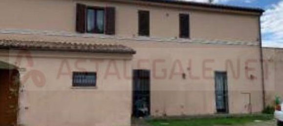 8غرفة منزل ذو طابقين في Fermo, Italy رقم 292949 2