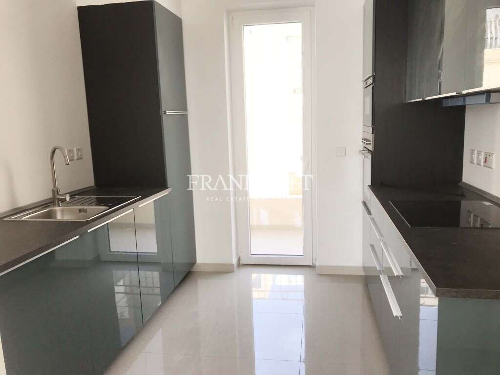 2 غرف نوم شقة في Sliema, Malta رقم 9227