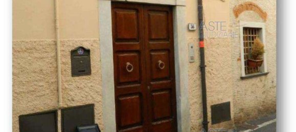 6 rooms Apartment in Seravezza, Italy No. 258690 3