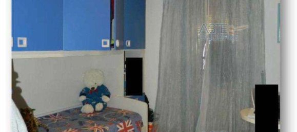 6 rooms Apartment in Seravezza, Italy No. 258690 11